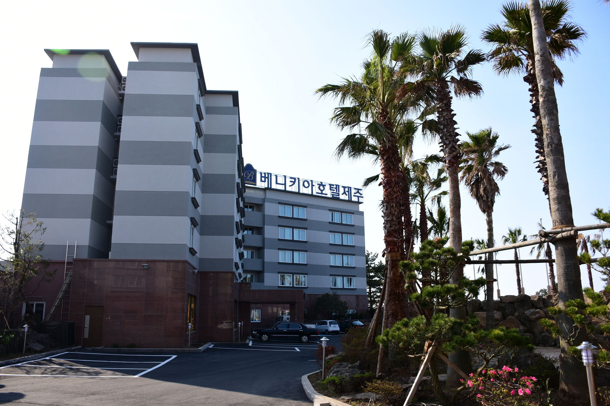 Benikea Hotel Jeju Exterior photo